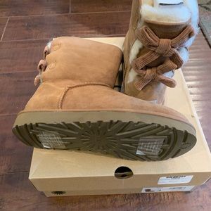 Ugg Bailey Twinface Genuine Shearling 